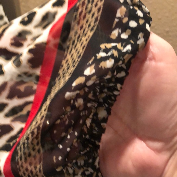 Top - Picture 3 of 5